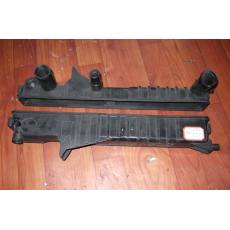 V6三孔（手動(dòng)）汽車(chē)水室 上336 下315g