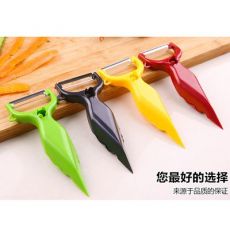 多功能廚房家居削皮器 創(chuàng)意實(shí)用型刨絲刀 蘋(píng)果削皮器